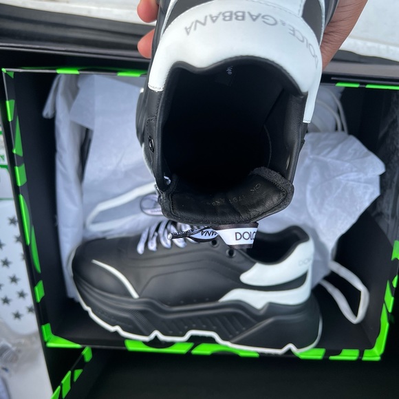 Dolce & Gabbana sneakers! - Picture 4 of 7